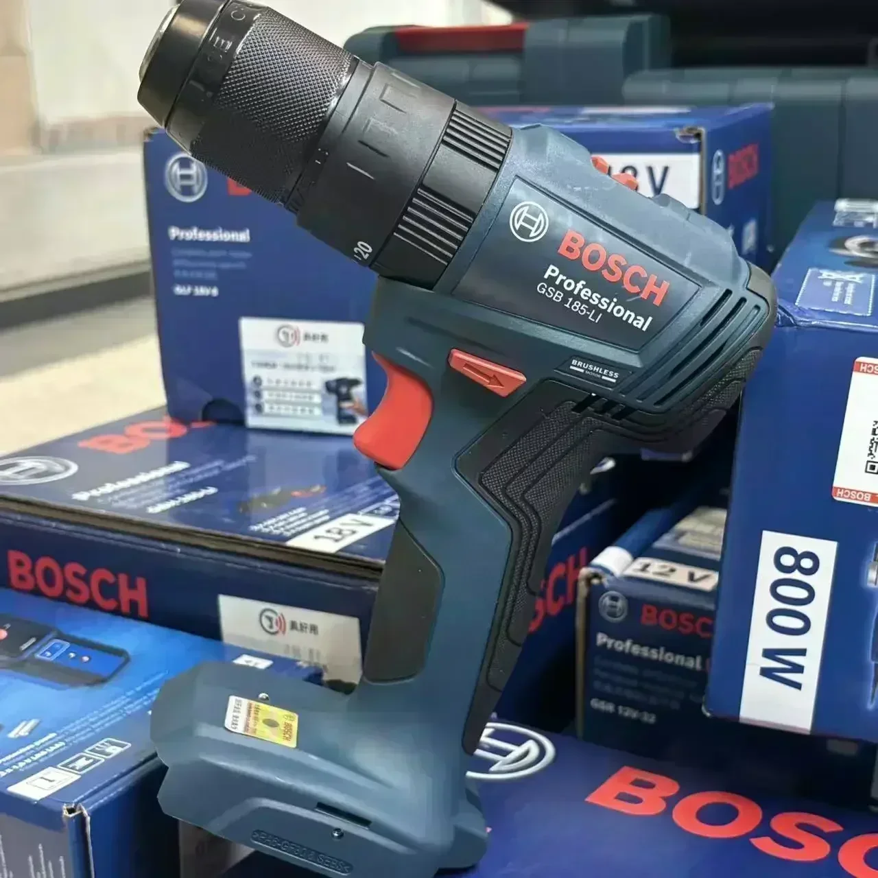 สว่านกระแทกไร้สายแบบมอเตอร์ไร้ - Bosch Drill Gsb 18V บทวิจารณ์และราคา